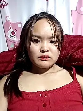 Luminana online show from February 19, 2026, 1:46 am