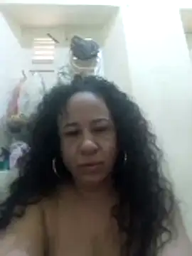 Snapshot of hannah_boscovich chatting on March 2, 2026, 9:00 pm hannah boscovich online show from March 2, 2026, 9:00 pm