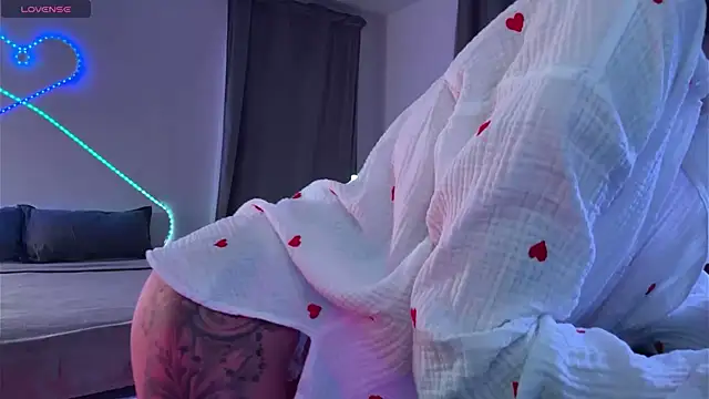 Katy Kar online show from February 17, 2026, 8:50 pm