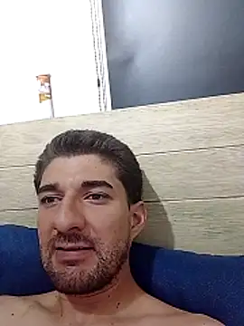 Camilo696903 online show from June 6, 2026, 3:01 am