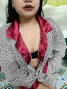 EliraMoon online show from March 14, 2026, 4:57 pm