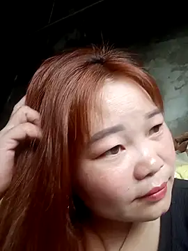 Snapshot of Miesi-c2clove chatting on March 1, 2026, 9:42 am Miesi-c2clove online show from March 1, 2026, 9:42 am