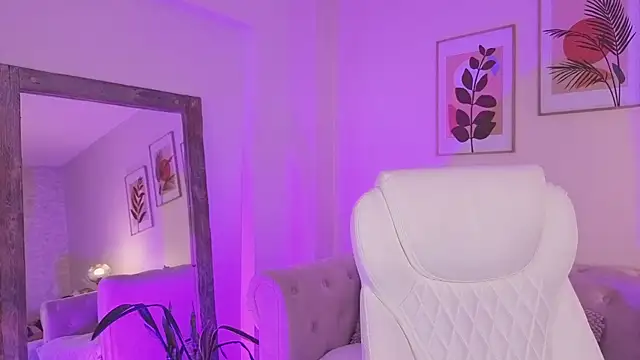 katt souza1 online show from July 25, 2026, 5:37 am