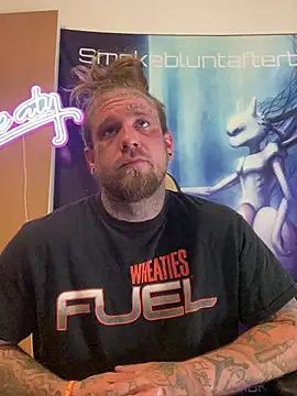 Smokebluntafterblunt online show from June 1, 2026, 10:59 am