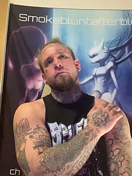 Snapshot of Smokebluntafterblunt chatting on February 9, 2026, 2:53 am Smokebluntafterblunt online show from February 9, 2026, 2:53 am