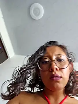 Snapshot of Camila_Lopez1 chatting on May 5, 2026, 3:26 pm Camila Lopez1 online show from May 5, 2026, 3:26 pm