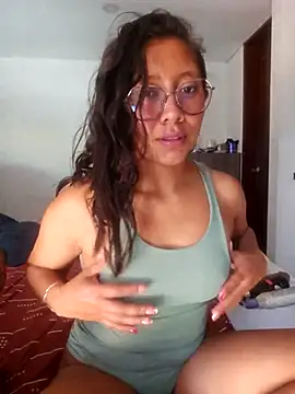 Snapshot of Camila_Lopez1 chatting on February 17, 2026, 3:20 pm Camila Lopez1 online show from February 17, 2026, 3:20 pm