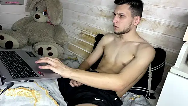 Snapshot of Donald_boy chatting on April 4, 2026, 4:13 pm Donald boy online show from April 4, 2026, 4:13 pm