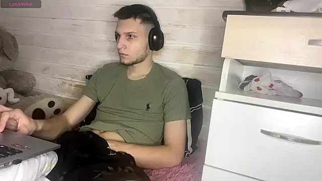 Snapshot of Donald_boy chatting on March 20, 2026, 10:55 pm Donald boy online show from March 20, 2026, 10:55 pm