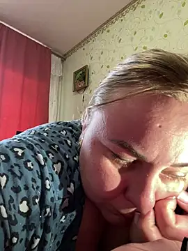 Mommy-girl-Lola online show from April 8, 2026, 7:54 am