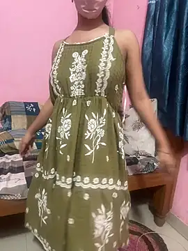 Hello Priya16 online show from June 18, 2026, 10:37 pm