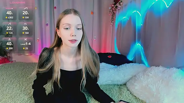 Snapshot of lada2k4 chatting on April 12, 2026, 5:33 am lada2k4 online show from April 12, 2026, 5:33 am