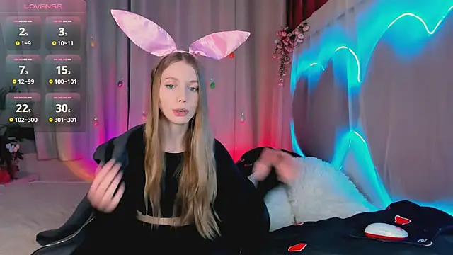 Snapshot of lada2k4 chatting on April 3, 2026, 6:20 am lada2k4 online show from April 3, 2026, 6:20 am