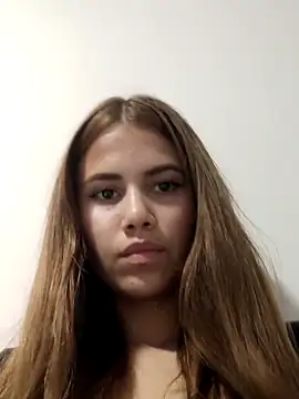 Maf Girl online show from February 16, 2026, 12:53 am