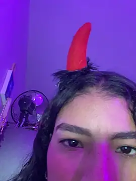 Snapshot of sami_sweet888 chatting on February 16, 2026, 4:33 am sami sweet888 online show from February 16, 2026, 4:33 am