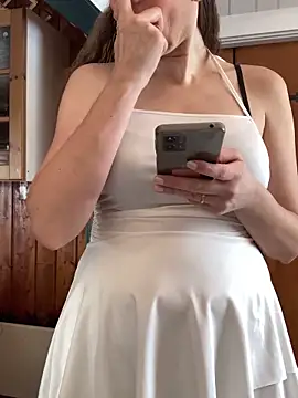 Midnight Munch online show from March 4, 2026, 8:44 am