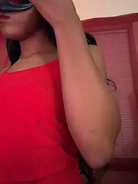 LadyKitsune online show from February 12, 2026, 2:22 am