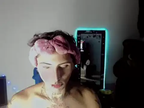 Snapshot of nebullax_mcqueen chatting on February 28, 2026, 6:18 pm nebullax mcqueen online show from February 28, 2026, 6:18 pm