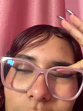 Rylia online show from April 23, 2026, 1:02 pm