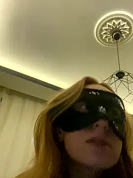 Snapshot of seluna_baby chatting on February 24, 2026, 8:10 pm seluna baby online show from February 24, 2026, 8:10 pm