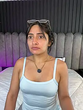 Snapshot of Nanda_vixen_ chatting on March 30, 2026, 3:08 am Nanda vixen online show from March 30, 2026, 3:08 am