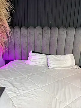 Snapshot of Nanda_vixen_ chatting on March 10, 2026, 8:57 pm Nanda vixen online show from March 10, 2026, 8:57 pm