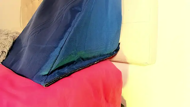 MiaEvans0 online show from March 26, 2026, 3:05 am