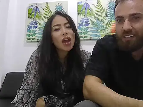 hotcouplexx1 online show from February 7, 2026, 6:10 am