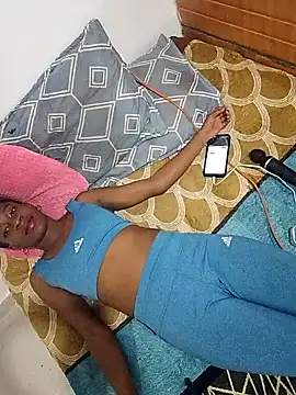 -hotebony online show from February 26, 2026, 7:19 am