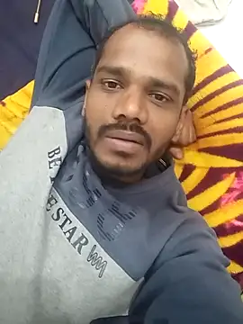 Snapshot of Daddyishere_19 chatting on February 12, 2026, 5:29 am Daddyishere 19 online show from February 12, 2026, 5:29 am