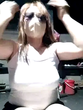 Snapshot of Nhoccon90 chatting on February 16, 2026, 2:48 pm Nhoccon90 online show from February 16, 2026, 2:48 pm