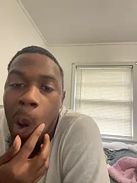 pussyeater - online show from April 10, 2026, 3:41 pm