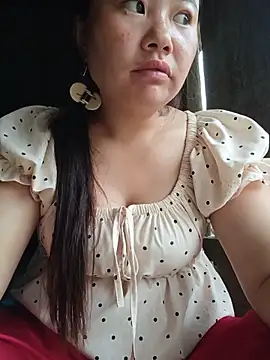 lisn-cute online show from June 21, 2026, 2:28 am