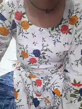 Snapshot of Uma_rani chatting on February 24, 2026, 12:06 pm Uma rani online show from February 24, 2026, 12:06 pm