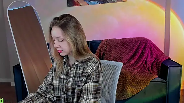 Snapshot of Mini_Allice chatting on February 9, 2026, 1:58 am Mini Allice online show from February 9, 2026, 1:58 am