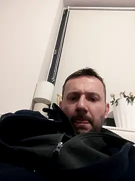 defaktor online show from February 17, 2026, 4:15 pm