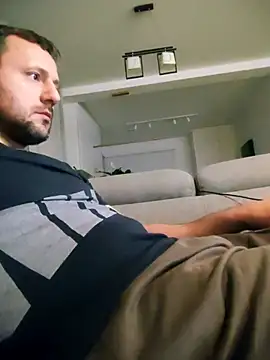 defaktor online show from March 2, 2026, 8:38 pm