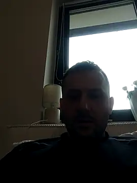 defaktor online show from February 14, 2026, 1:55 pm