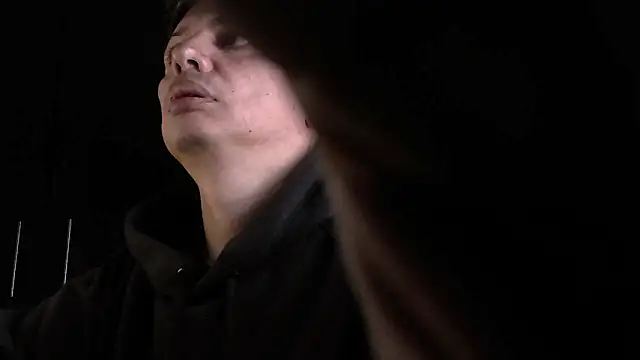 Snapshot of Thommas8a chatting on February 17, 2026, 3:59 am Thommas8a online show from February 17, 2026, 3:59 am