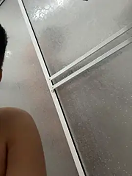 maykyboyx online show from June 28, 2026, 11:05 am