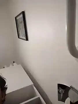 Snapshot of Luluberlu04 chatting on March 2, 2026, 1:06 am Luluberlu04 online show from March 2, 2026, 1:06 am