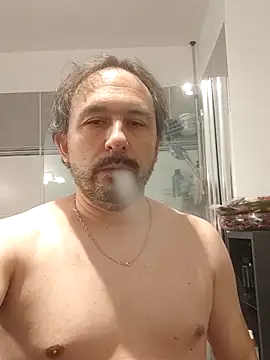 Snapshot of Luluberlu04 chatting on February 15, 2026, 2:23 am Luluberlu04 online show from February 15, 2026, 2:23 am