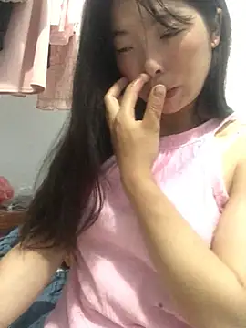 cuty lusy online show from June 5, 2026, 11:54 pm