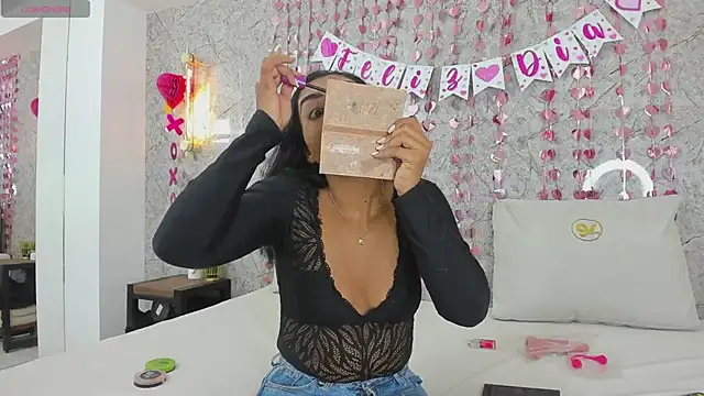 Snapshot of eva_lain chatting on February 17, 2026, 11:29 am eva lain online show from February 17, 2026, 11:29 am