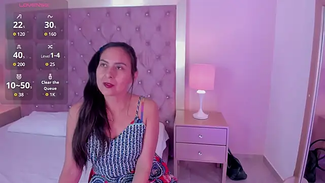 CameliaMilf online show from July 28, 2026, 8:12 pm