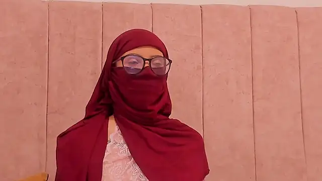 Snapshot of _Mahaara chatting on February 20, 2026, 9:28 pm Mahaara online show from February 20, 2026, 9:28 pm