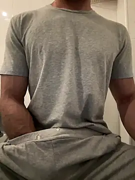 Snapshot of sbollando13 chatting on March 31, 2026, 8:33 pm sbollando13 online show from March 31, 2026, 8:33 pm