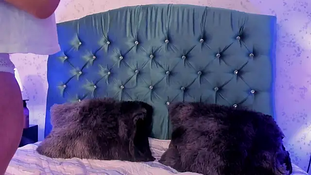 Eliot Egan online show from February 17, 2026, 7:22 pm