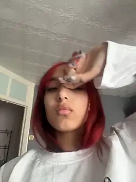 Snapshot of rubyskyx chatting on February 21, 2026, 6:37 am rubyskyx online show from February 21, 2026, 6:37 am