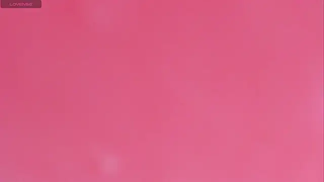 Snapshot of bloom_winxx chatting on February 21, 2026, 2:57 am bloom winxx online show from February 21, 2026, 2:57 am